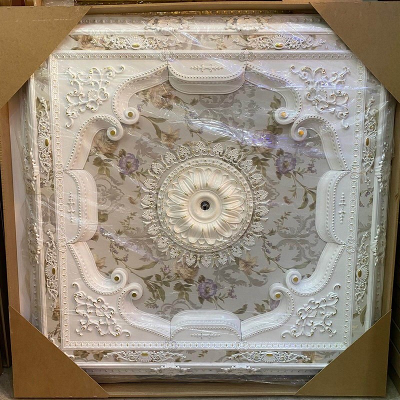 Beyaza Altın Saray Tavan 150 X 150 cm